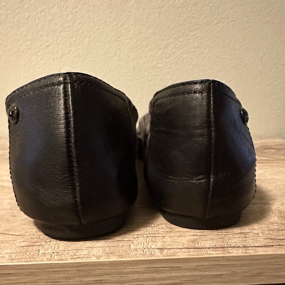 Women’s Coach flats - Picture 4 of 6
